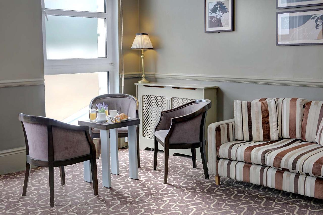 Exmouth Beach Hotel Ngoại thất bức ảnh