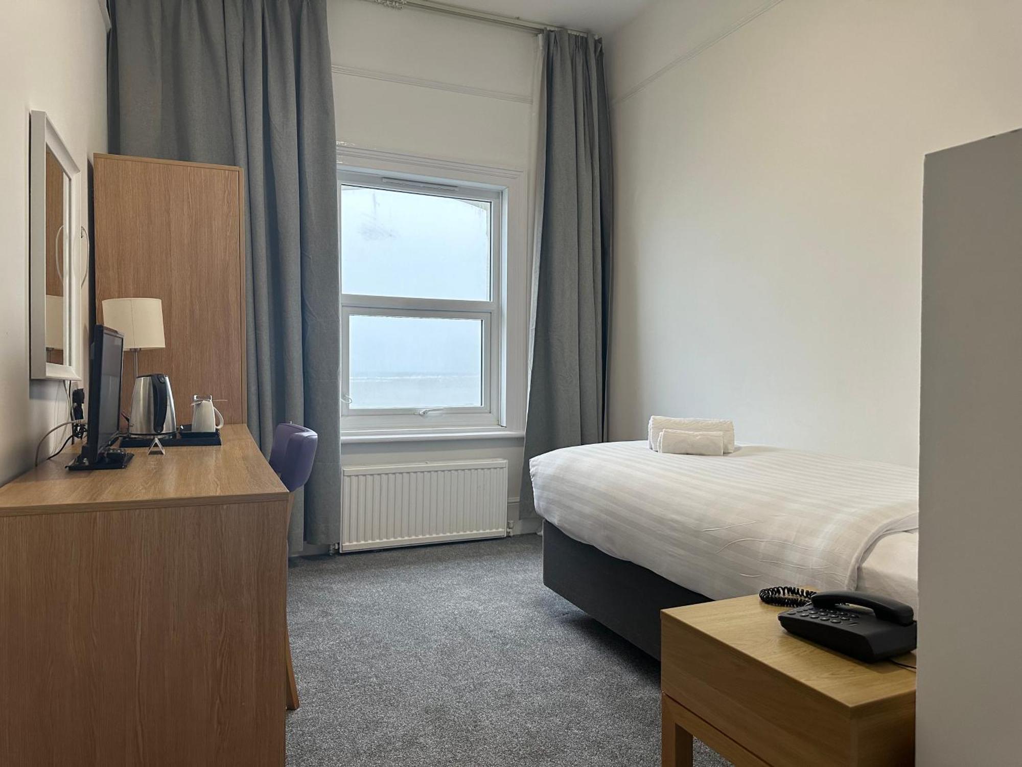 Exmouth Beach Hotel Ngoại thất bức ảnh
