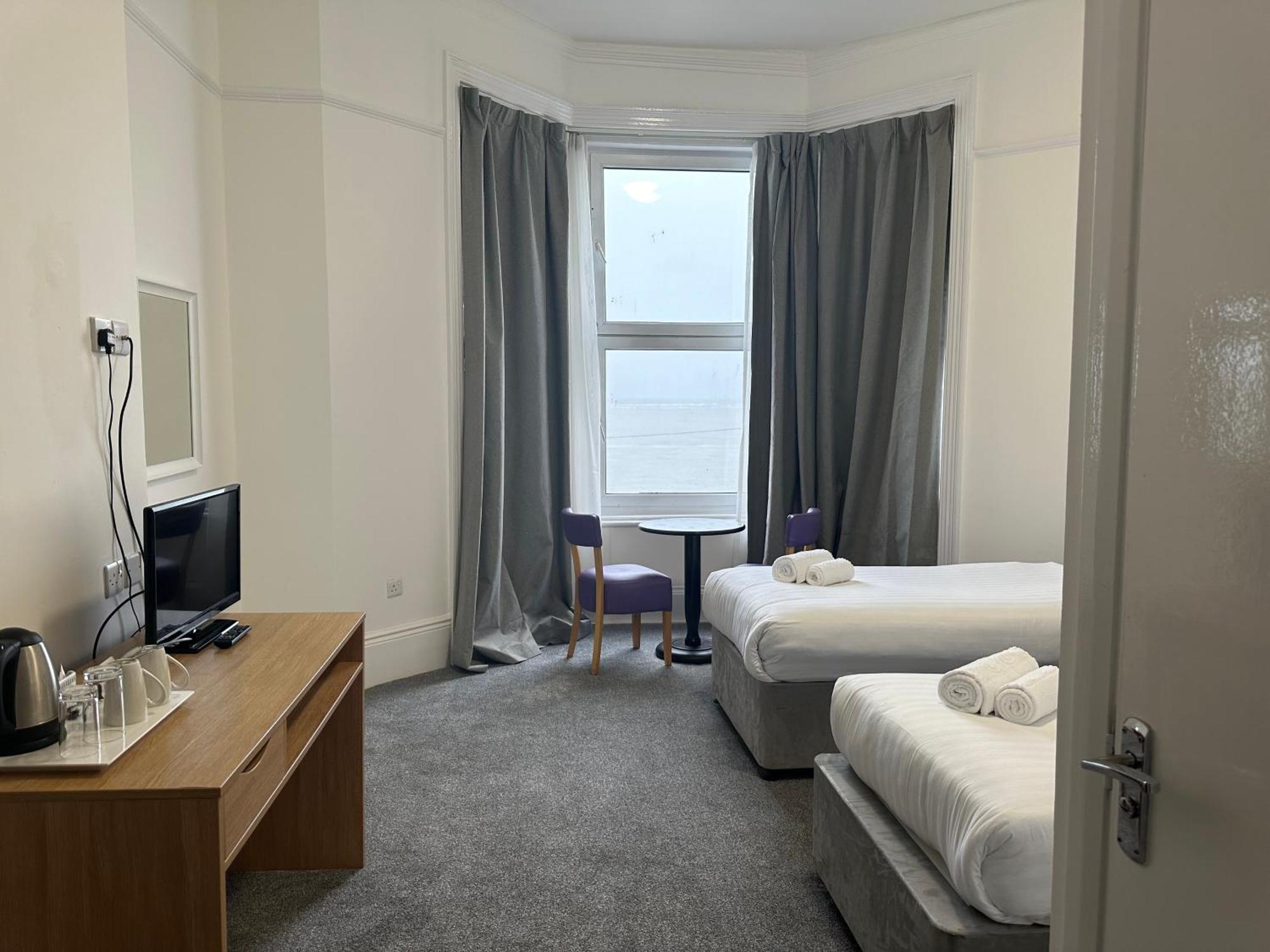 Exmouth Beach Hotel Ngoại thất bức ảnh